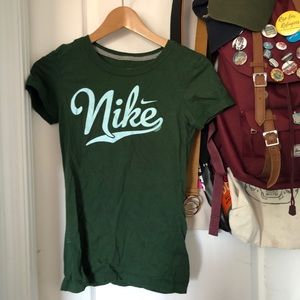 nike t-shirt